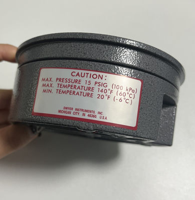 Dwyer Magnehelic Series 2000 differential pressure gauge 2000-60PA - alternate view